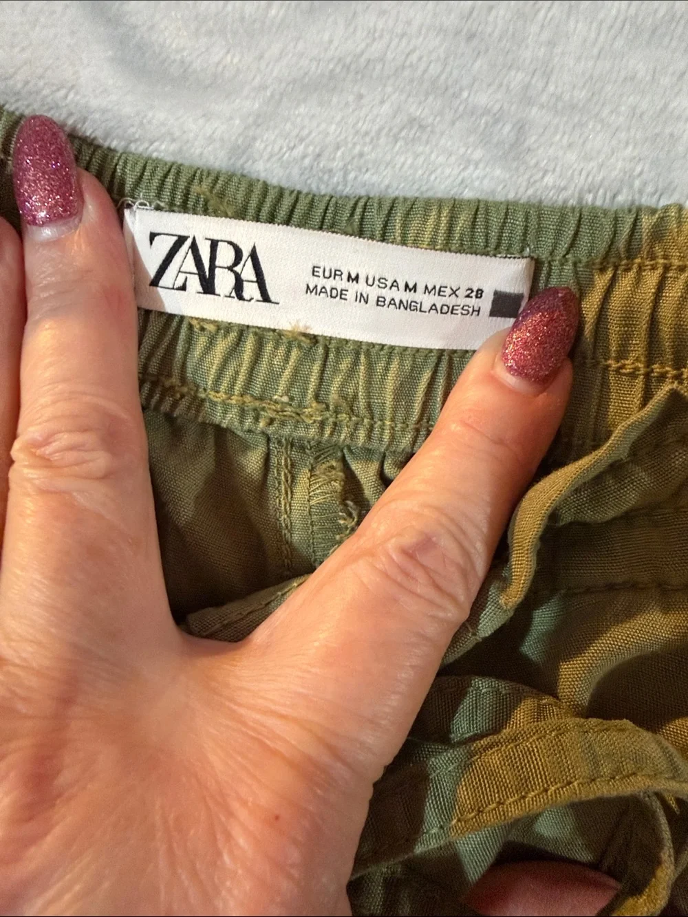 Zara Olive Green Lyocell & linen Drawstring relaxed fit crop Pants. Sz M.